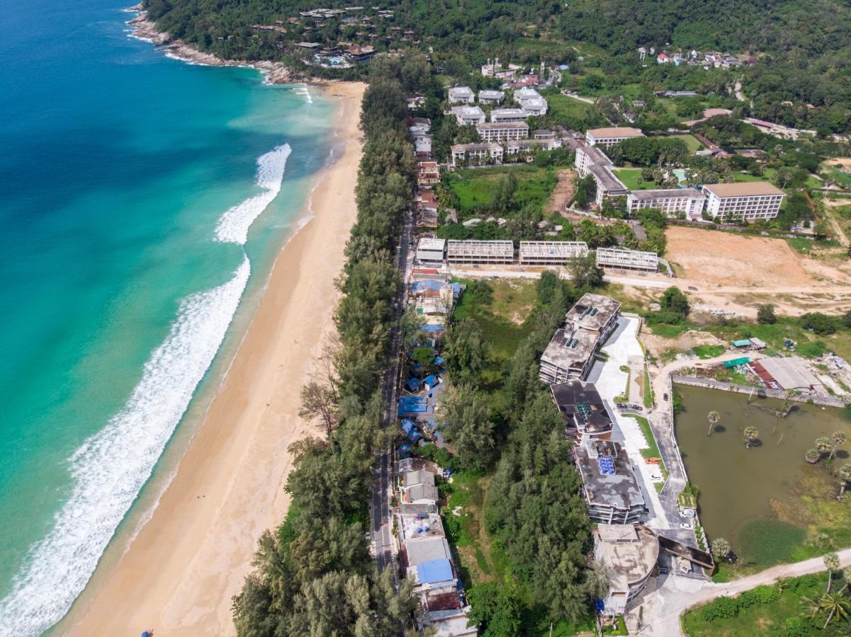 Naithon Beachfront Condotel Eksteriør billede